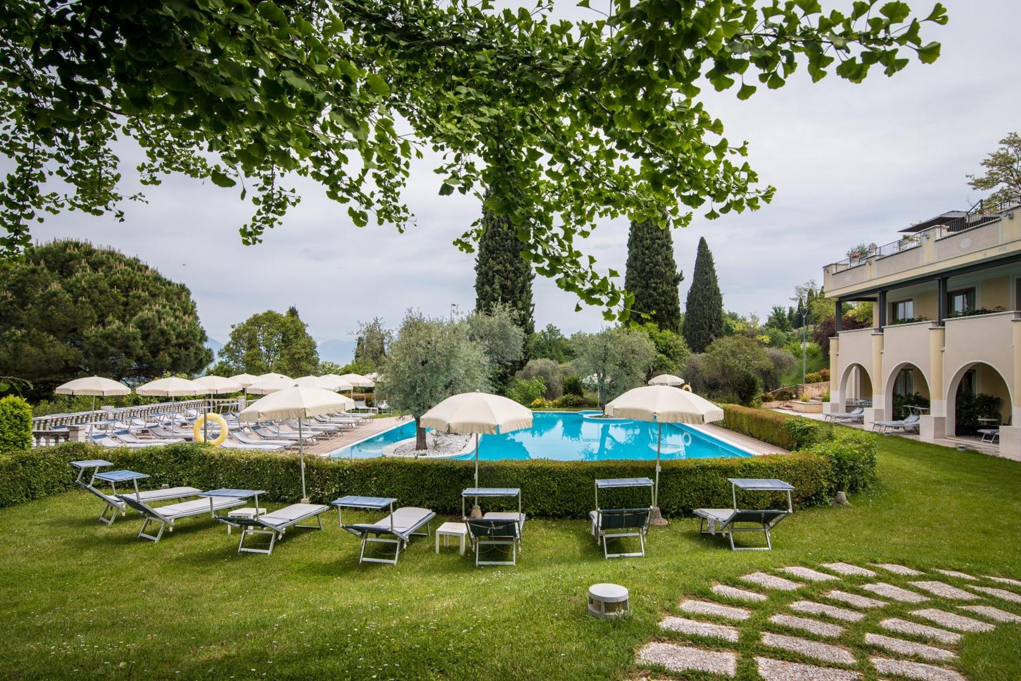 Hotel Porta Del Sole Soiano Del Lago Exterior foto